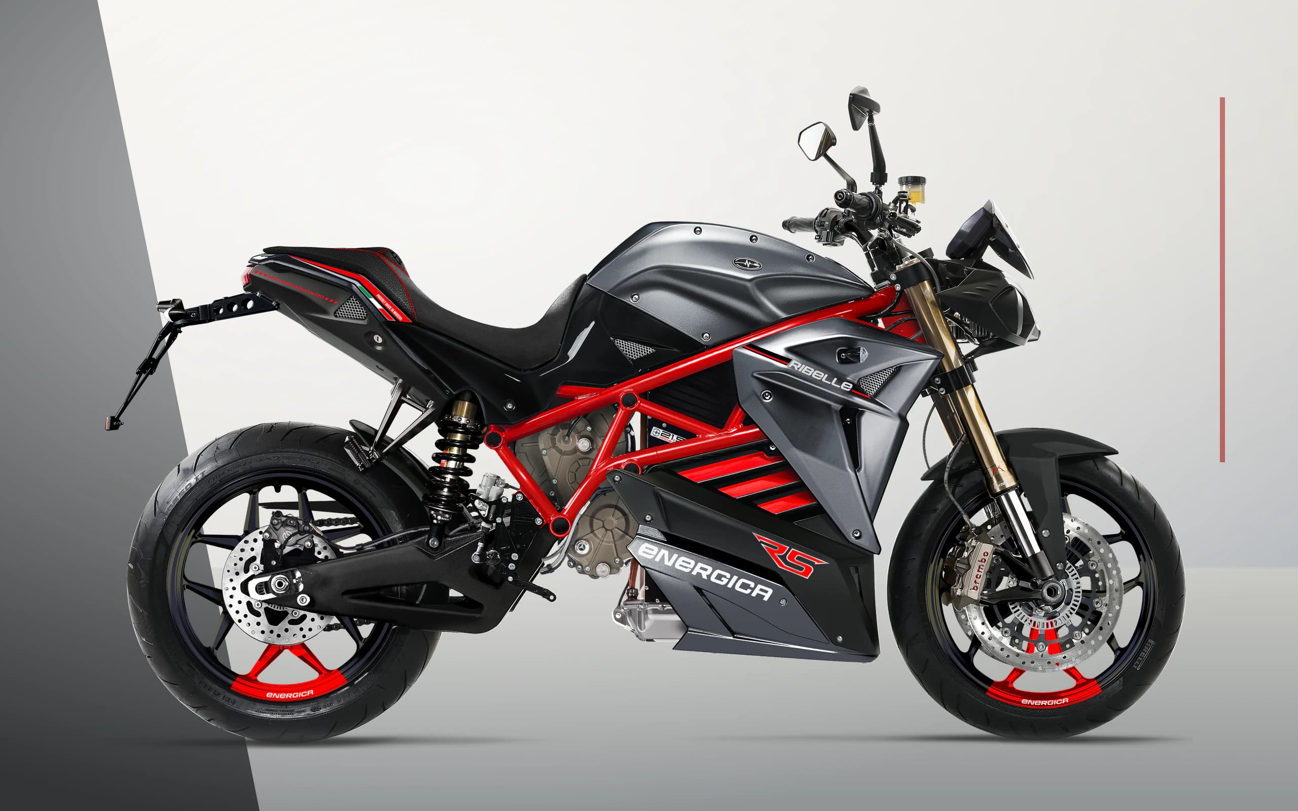 Energica Eva Ribelle в официальном исполнении Stealth Grey