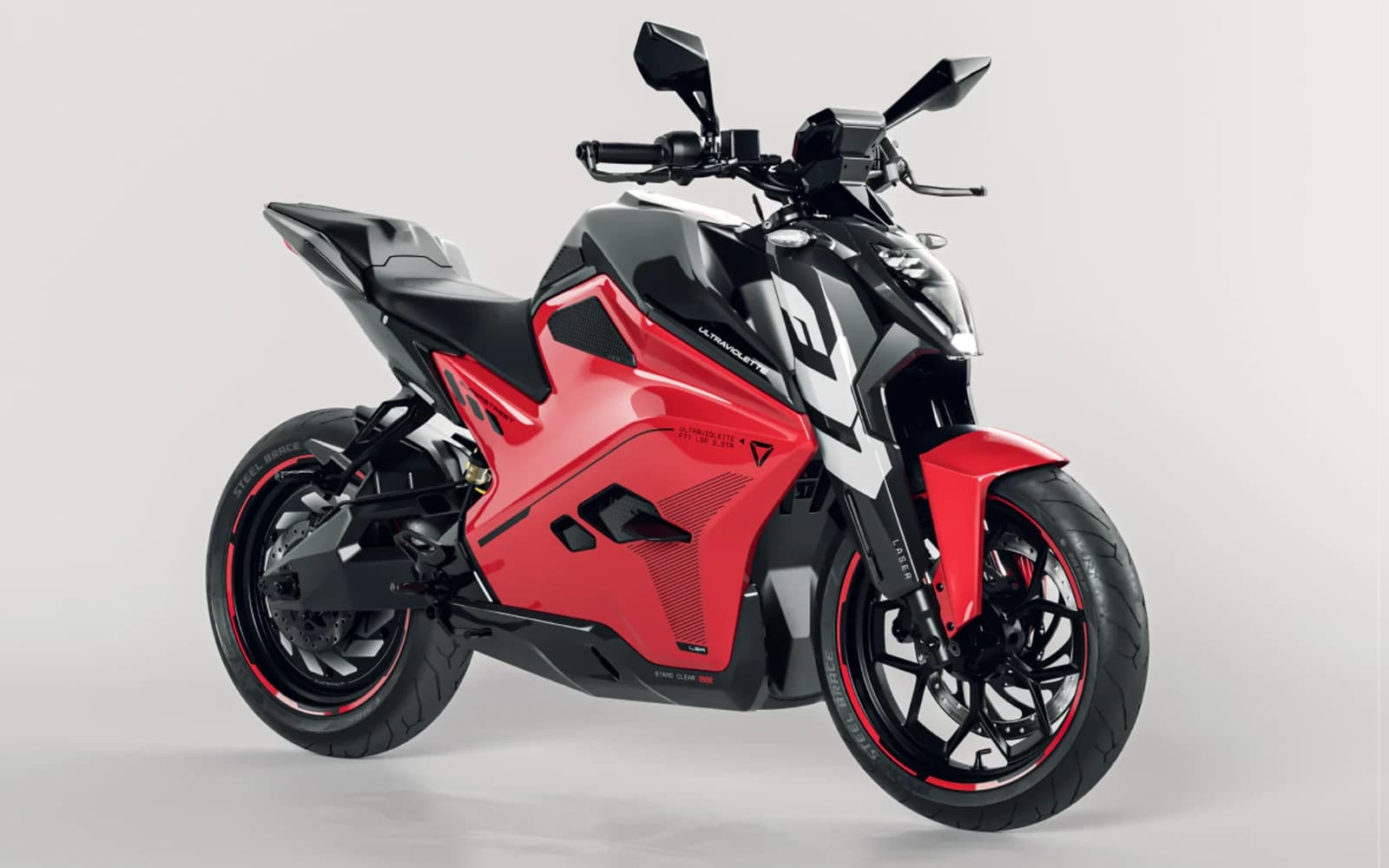 Ultraviolette F77 SuperStreet Recon в чёрно-красной дорожной комплектации