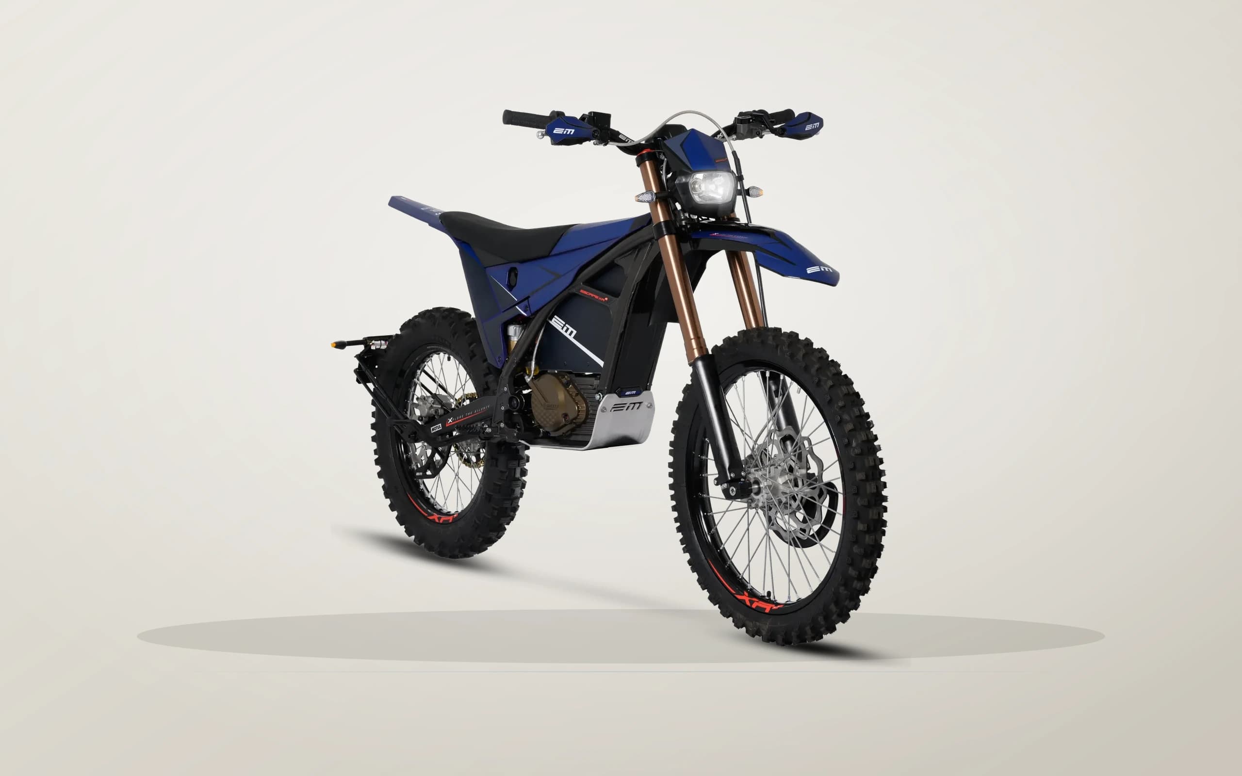Electric Motion Escape XR+ в сине-чёрном enduro-trial исполнении